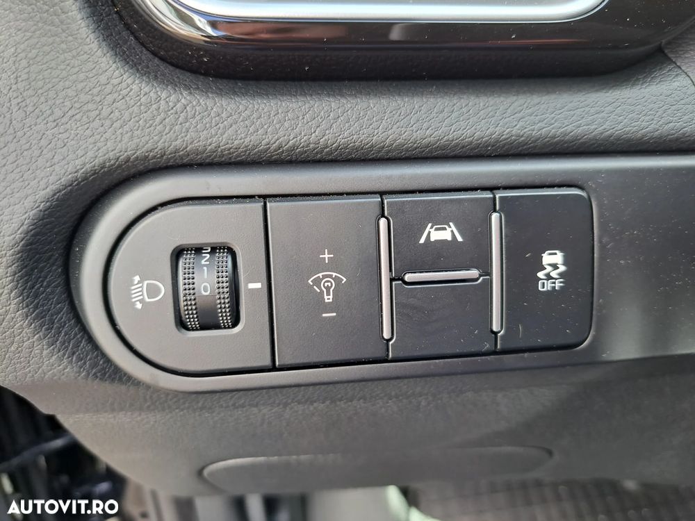 Kia XCeed - 14
