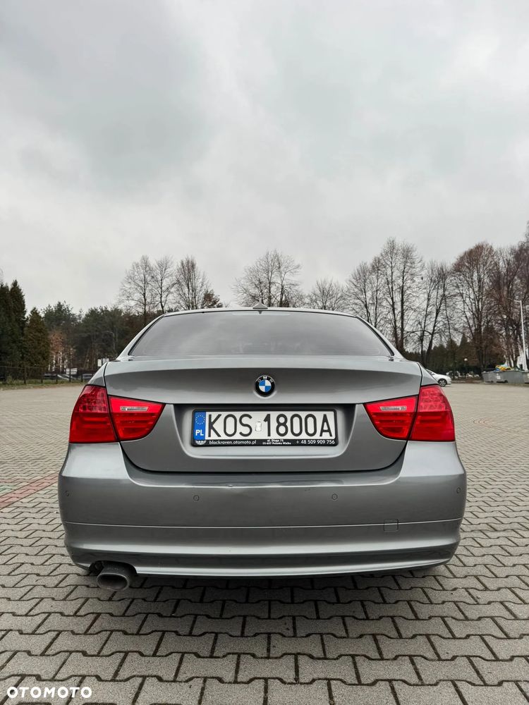 BMW Seria 3 320d - 6