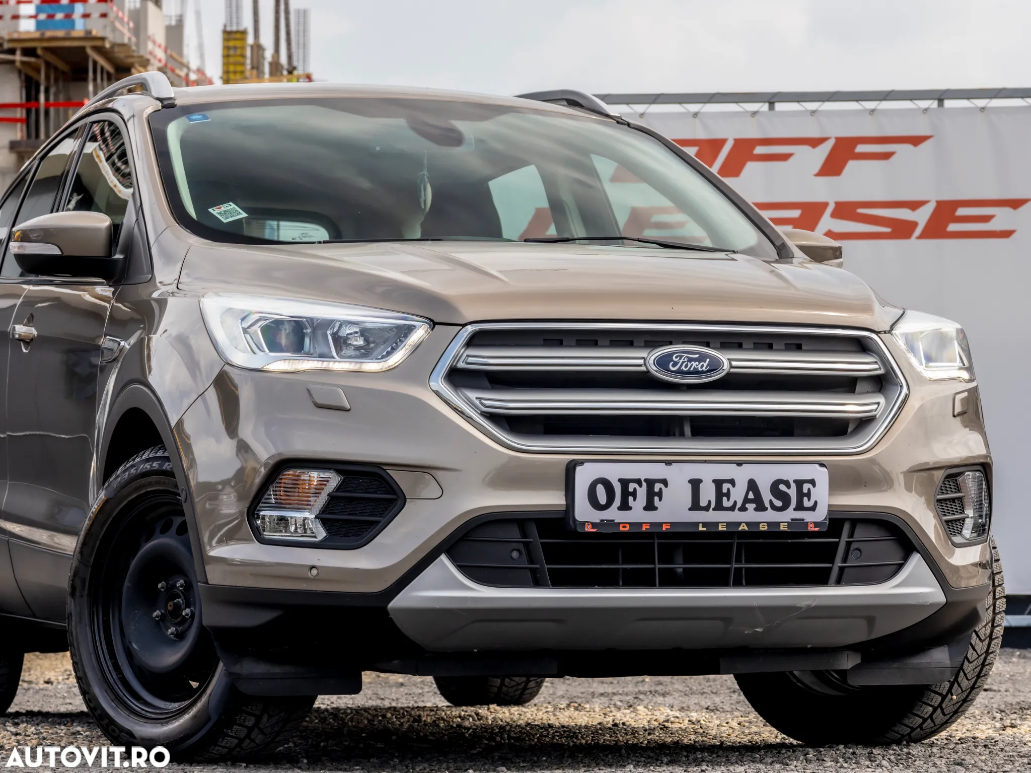 Ford Kuga 1.5 EcoBoost 2x4 Aut. Trend - 11