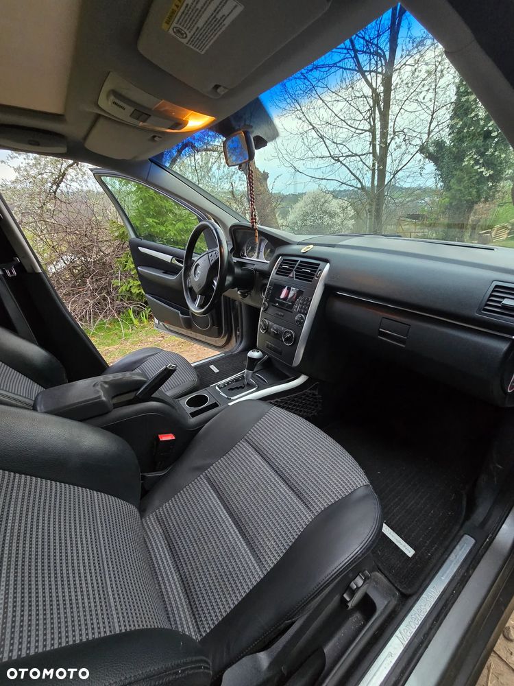 Mercedes-Benz Klasa B 200 CDI DPF Autotronic SPORT EDITION - 13