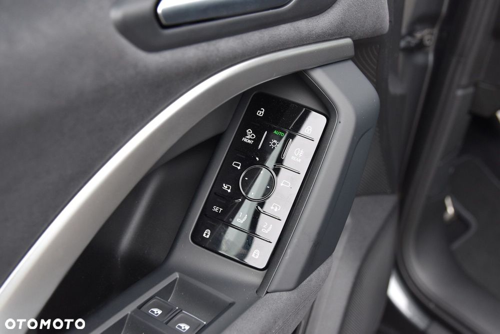 Audi Q5 Sportback - 14