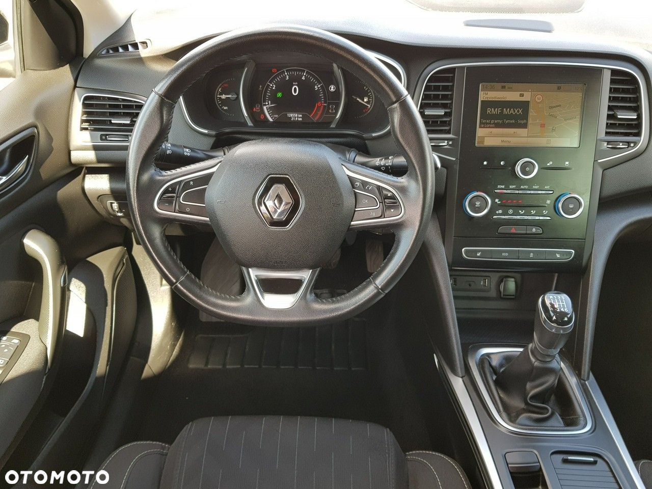 Renault Megane Grandtour TCe 115 GPF LIMITED - 13