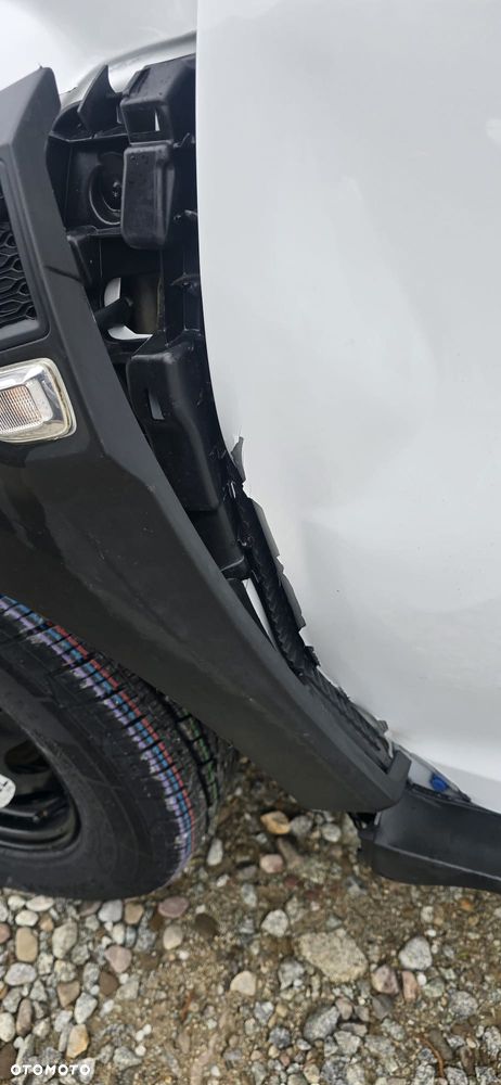 Dacia Duster Blue dCi 115 4WD Deal - 13