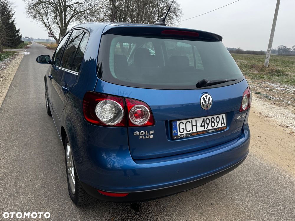 Volkswagen Golf Plus - 10