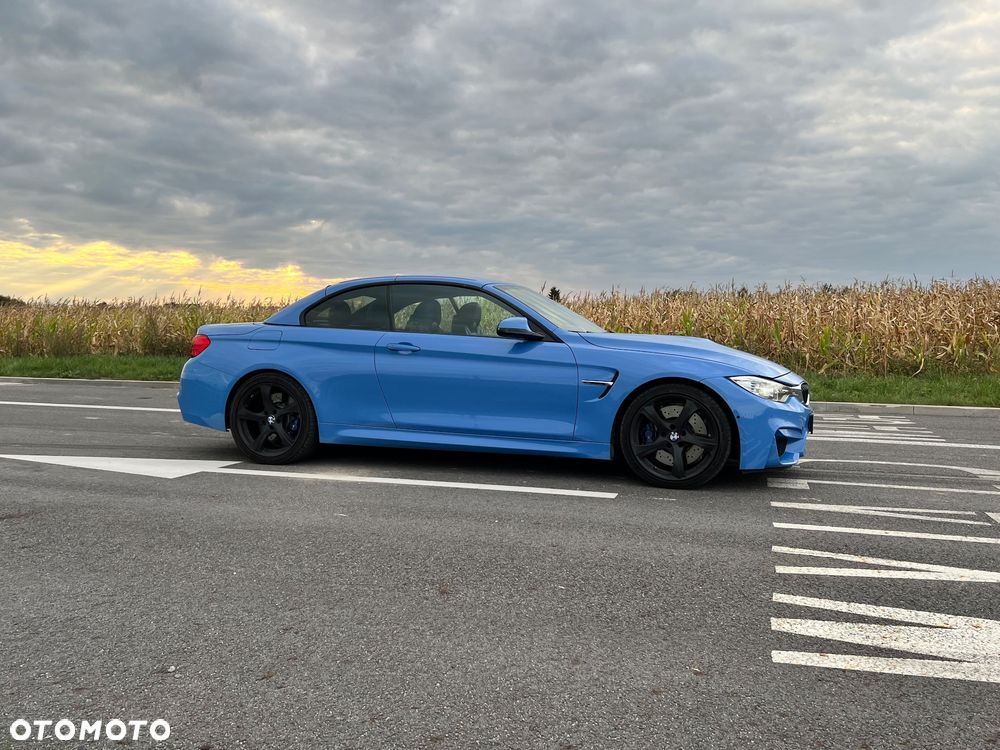 BMW M4 Cabrio DKG - 2