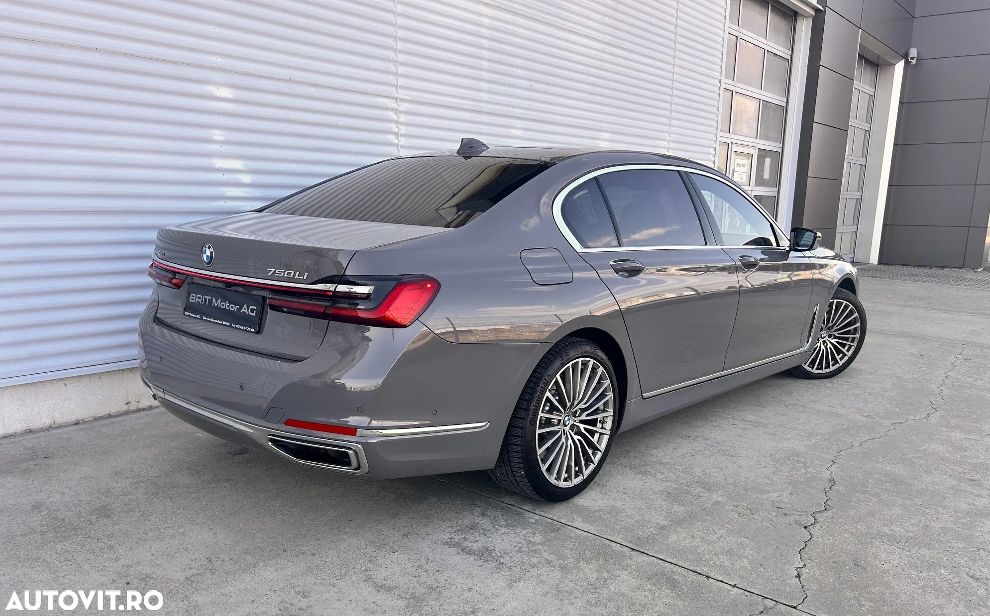 BMW Seria 7 750Li xDrive - 5