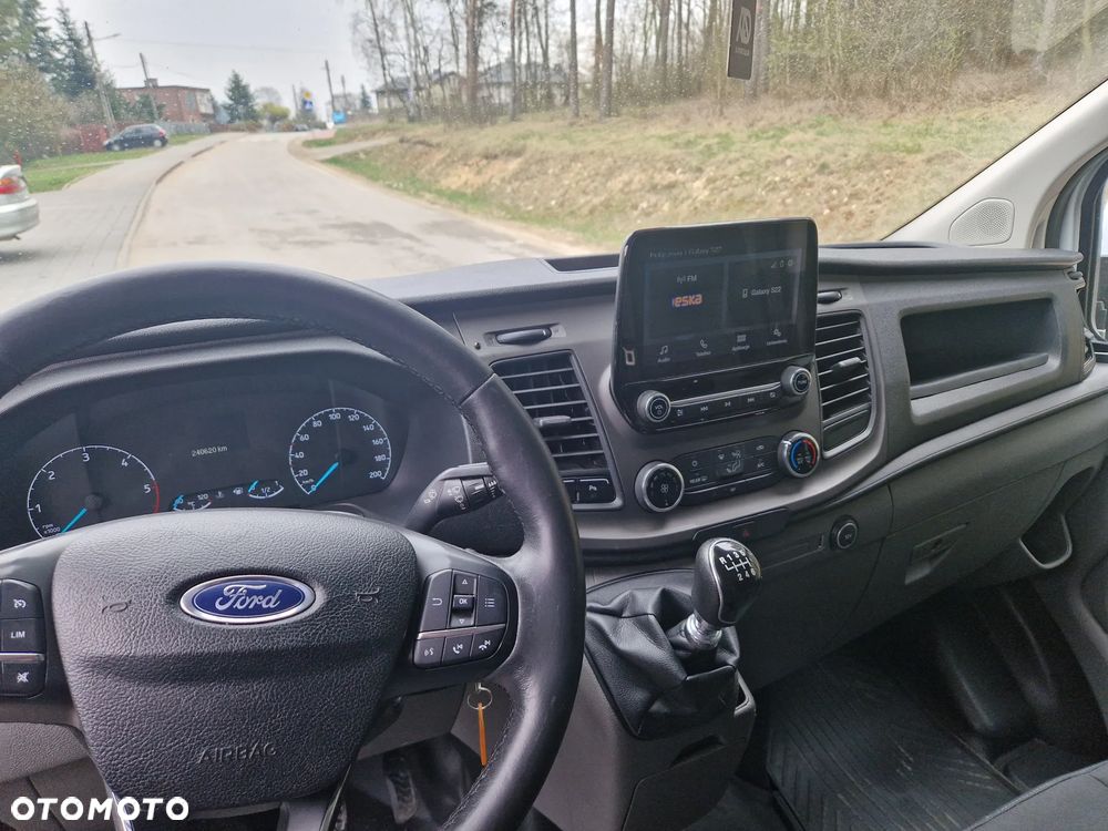 Ford Transit Custom - 11