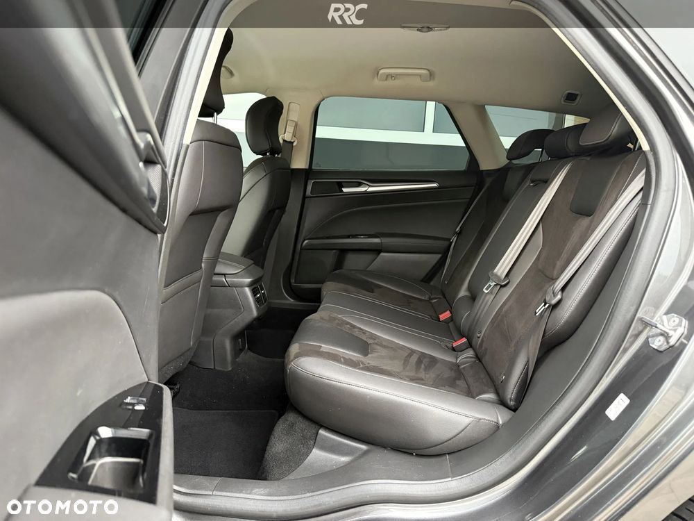 Ford Mondeo 2.0 TDCi Titanium PowerShift - 30