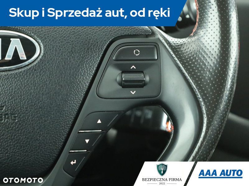 Kia Ceed - 14