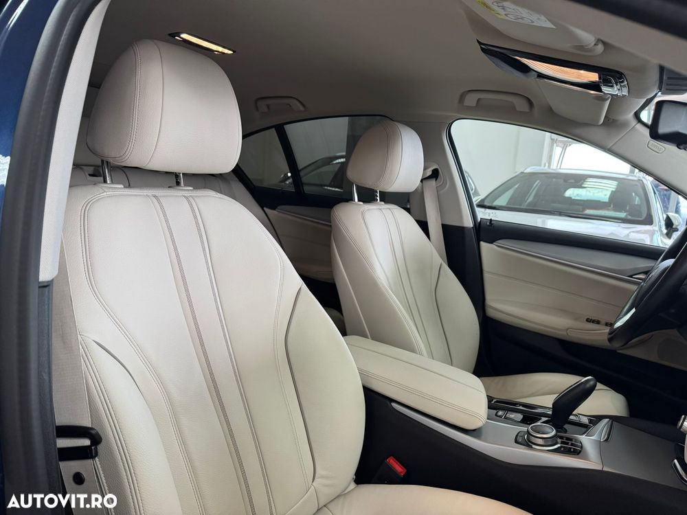 BMW Seria 5 530d xDrive Aut. - 23