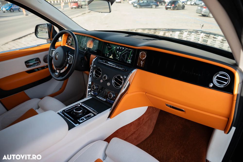 Rolls-Royce Cullinan Series II - 12