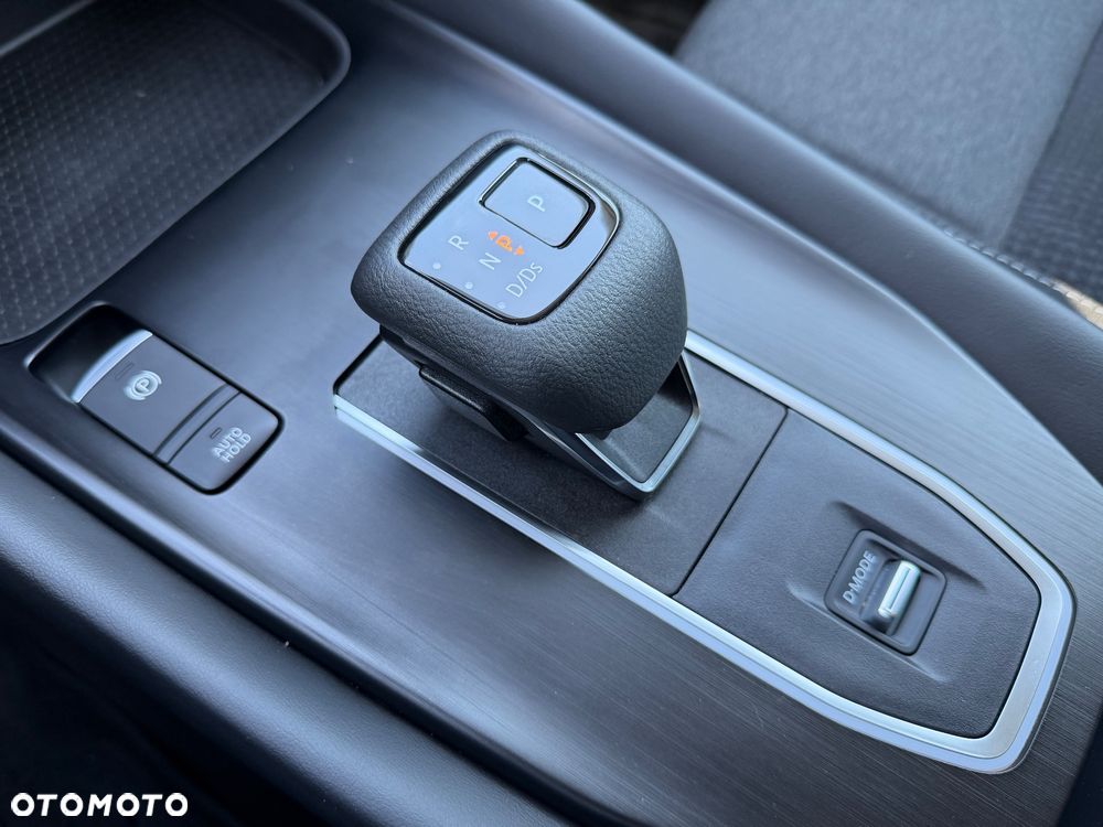 Nissan Qashqai 1.3 DIG-T MHEV N-Connecta Xtronic - 6