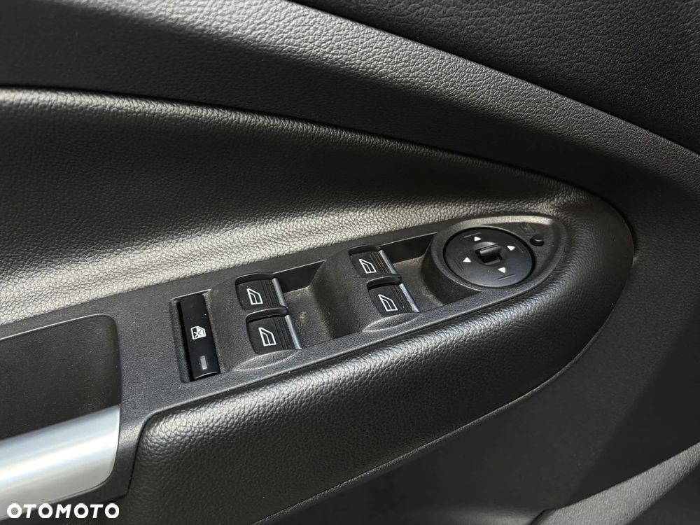 Ford Kuga 1.5 EcoBlue ST-LINE - 31