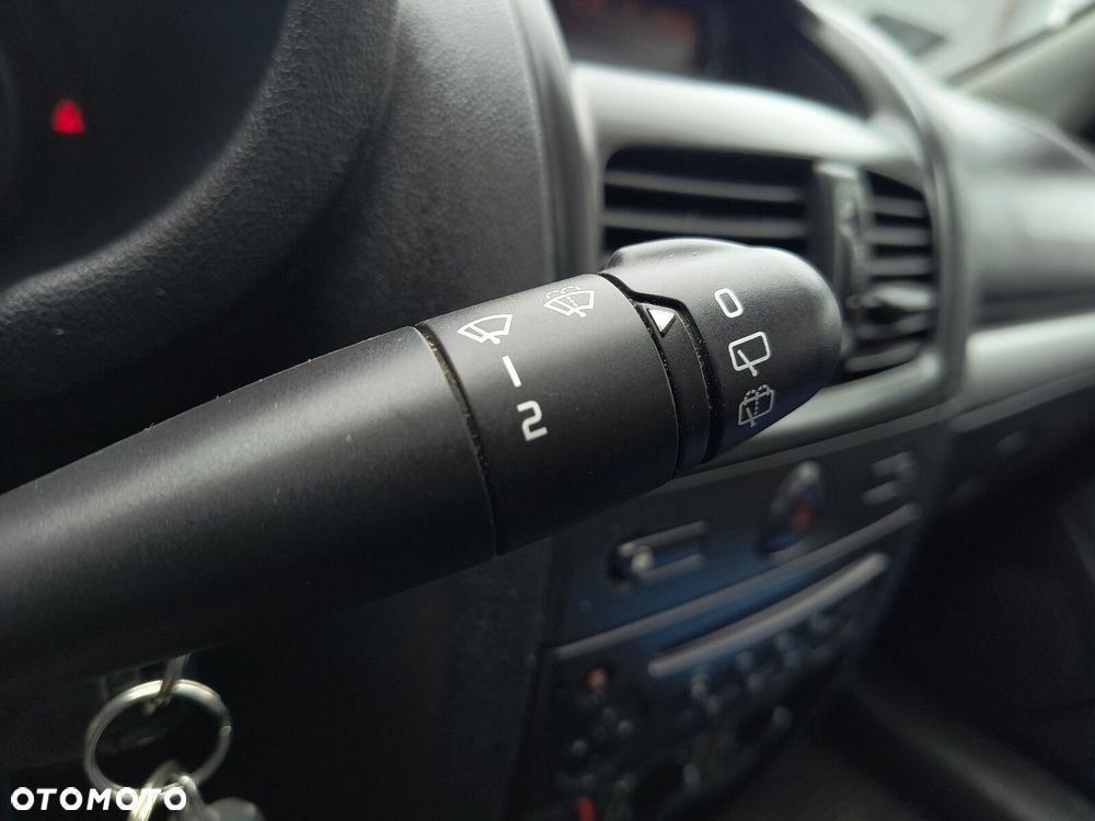 Renault Clio - 22