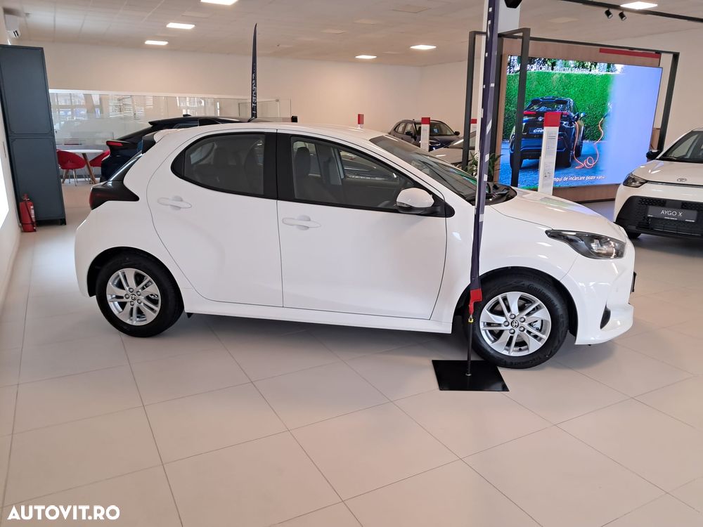 Toyota Yaris 1.5 VVT-i HSD Eco - 7