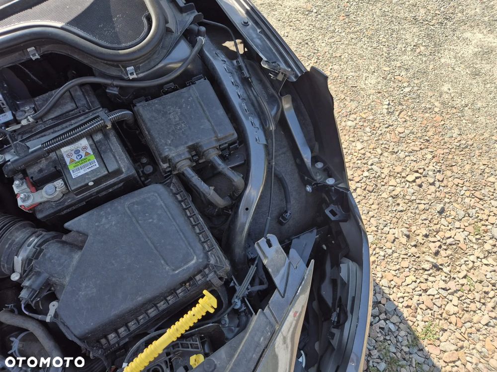 Ford Focus 1.0 EcoBoost Hybrid ST-LINE X - 7