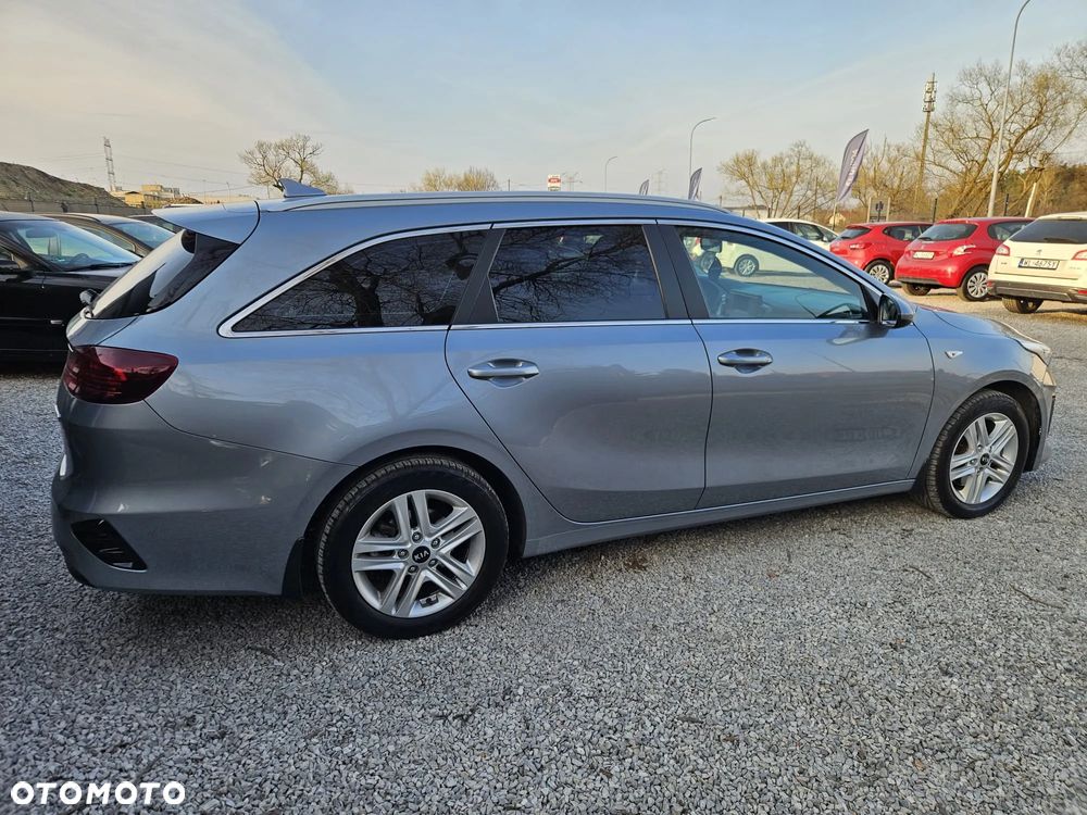Kia Ceed 1.6 CRDi SCR L Business Line - 15