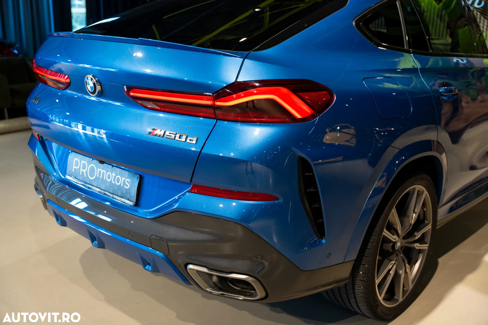 BMW X6 M M50d - 25