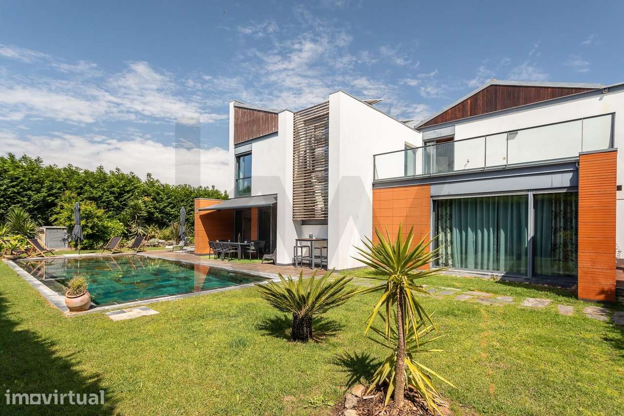 Excelente moradia no Oeiras Golf, na Av. ª Casal de Cabanas – Barcaren - Grande imagem: 4/29