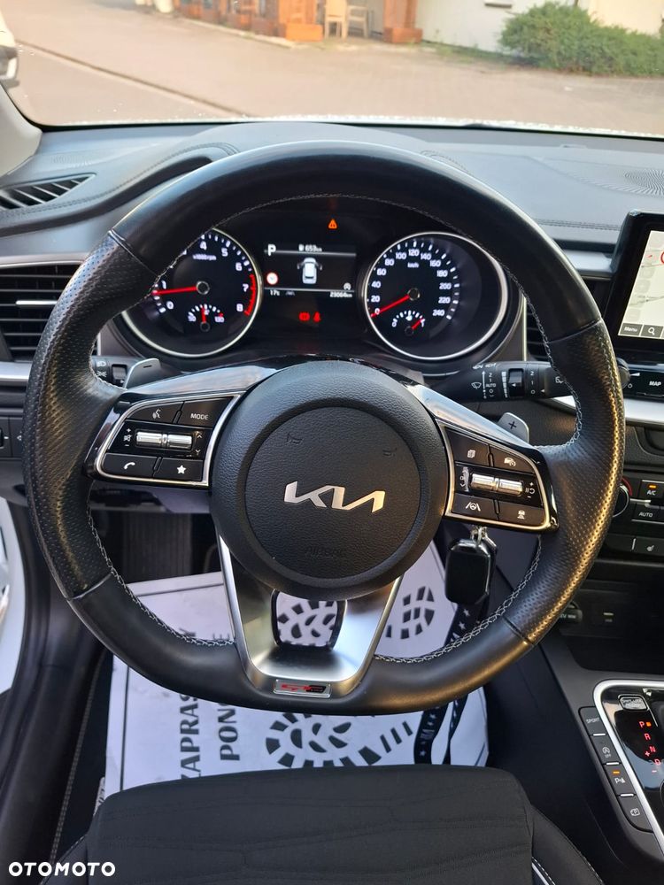 Kia Ceed 1.5 T-GDI DCT7 OPF GT Line - 12