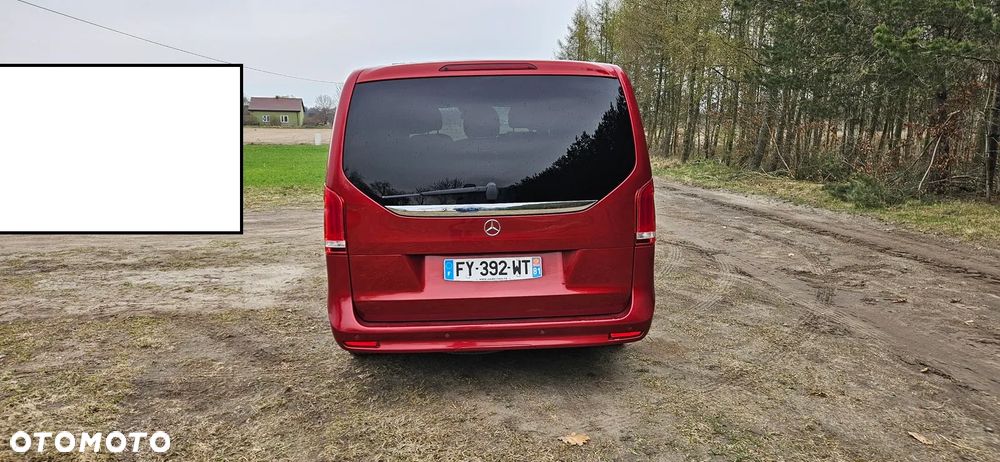 Mercedes-Benz Klasa V - 9
