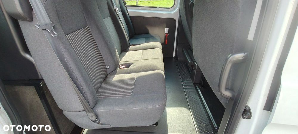 Ford Transit Custom - 11