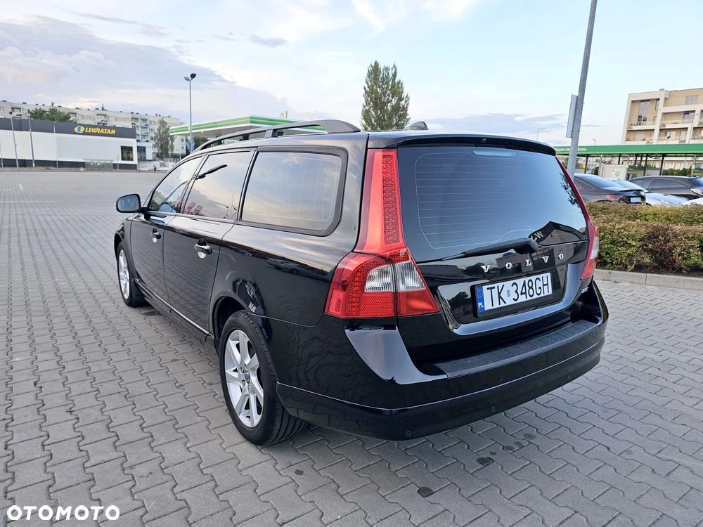 Volvo V70 2.5T Summum - 13