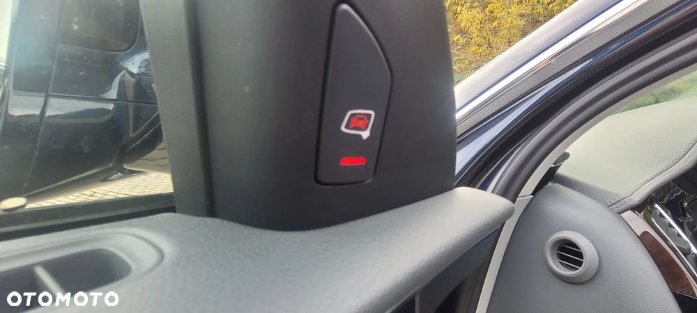 Audi A8 3.0 TDI clean diesel L Quattro - 34