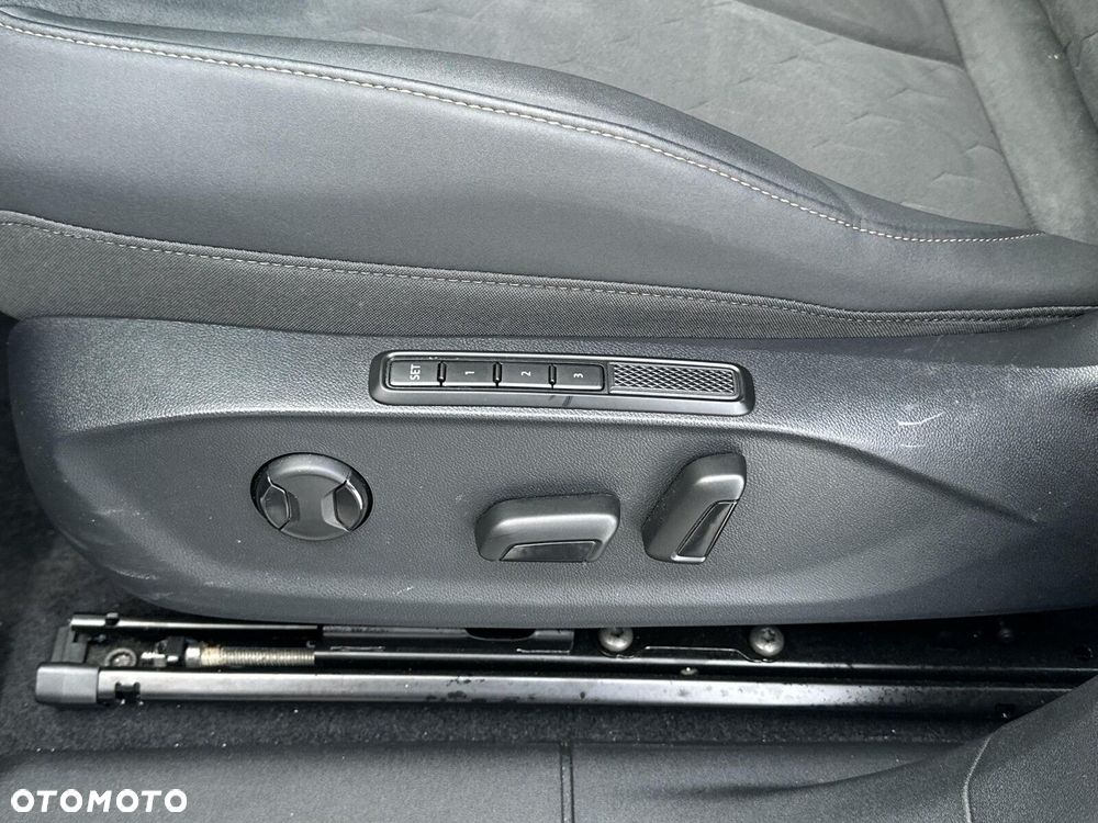 Cupra Terramar 2.0 TSI 4Drive VZ DSG - 36