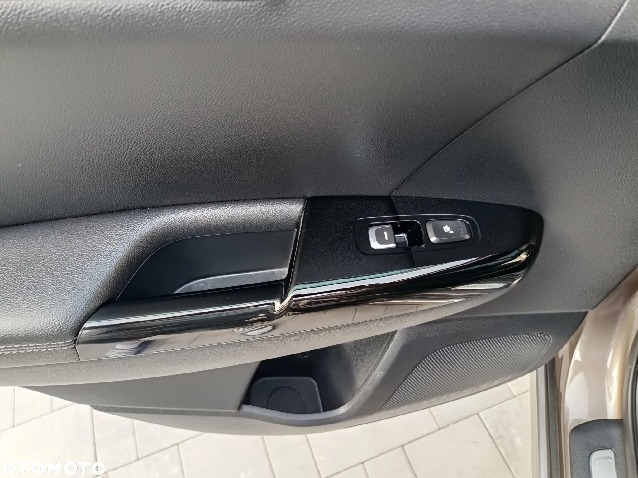 Kia Sportage 2,0 CRDI AWD GT Line - 25