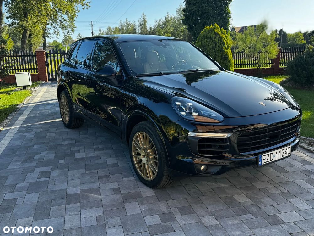 Porsche Cayenne Platinum Edition - 2