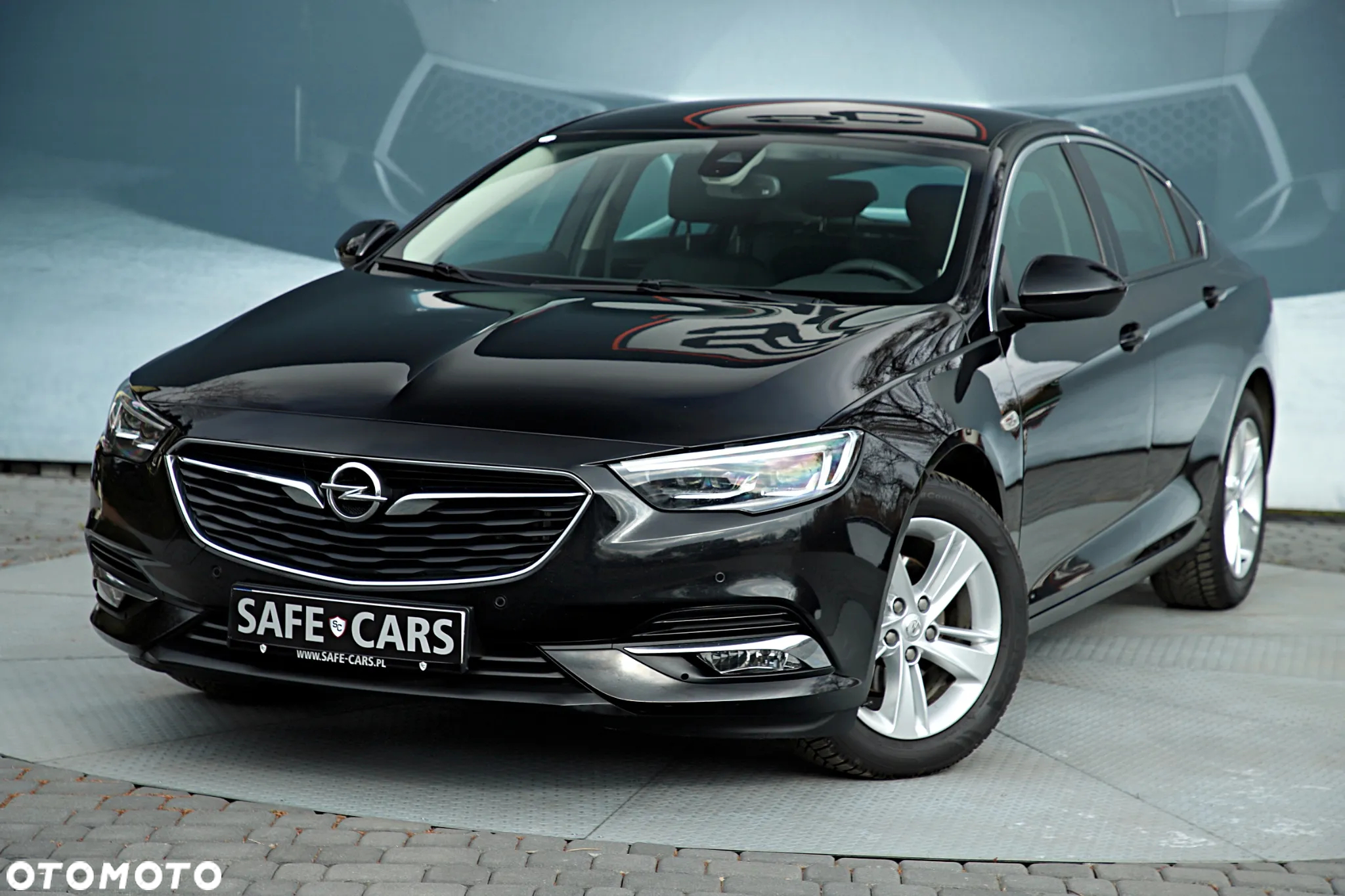 Opel Insignia - 2