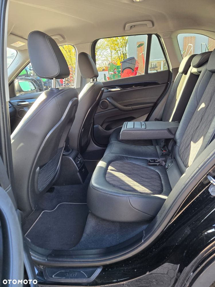 BMW X1 sDrive18d - 8