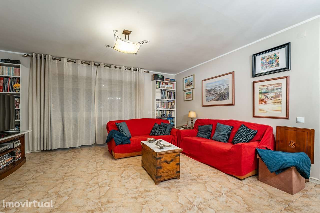 Apartamento T3+1 com Box Fechada – Rio Tinto - Grande imagem: 3/21