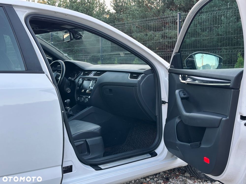 Skoda Octavia 2.0 TSI (Green tec) RS - 18