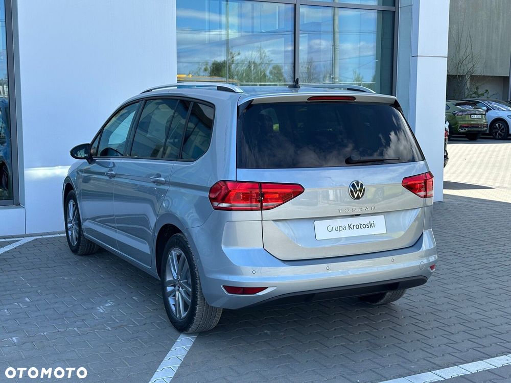 Volkswagen Touran 1.5 TSI EVO Comfortline Plus DSG - 9