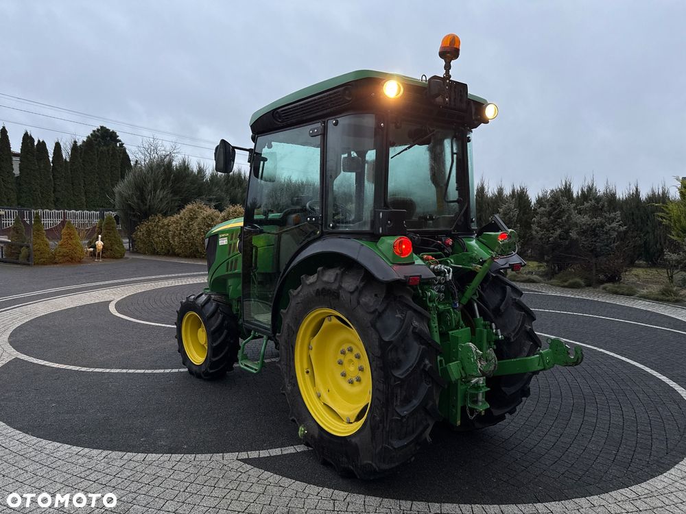 John Deere 5090GN - 6