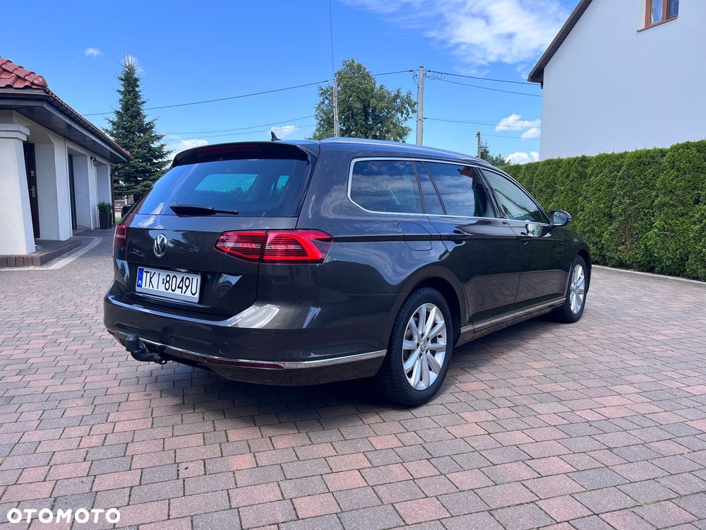 Volkswagen Passat 2.0 TDI (BlueMotion Technology) DSG Highline - 4