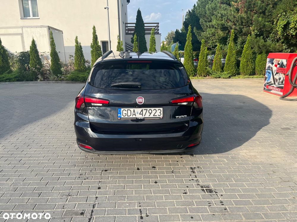 Fiat Tipo 1.4 T-Jet 16v Lounge - 4