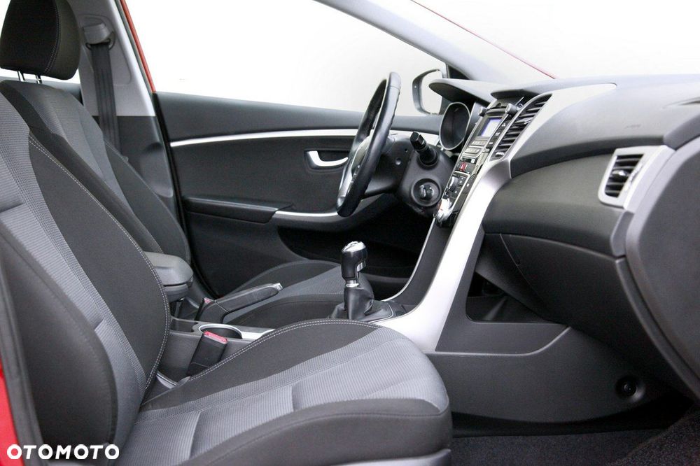 Hyundai i30 1.6 GDI Style - 14