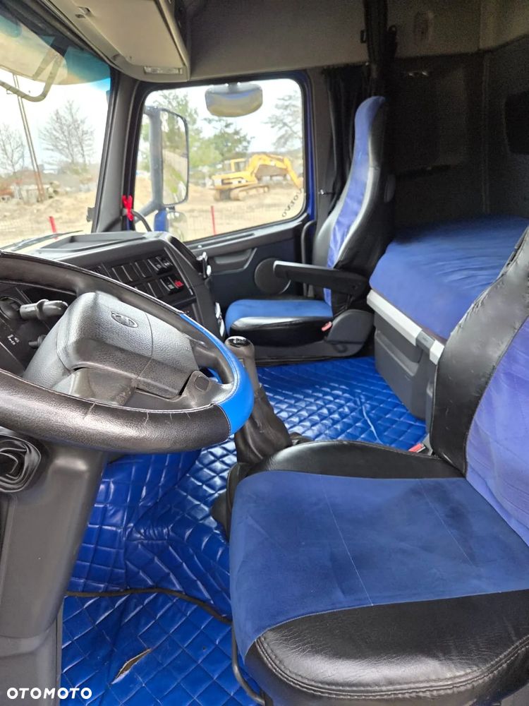 Volvo FH460 EEV / KABINA XXL / MANUAL / EURO5 / STANDARD - 17