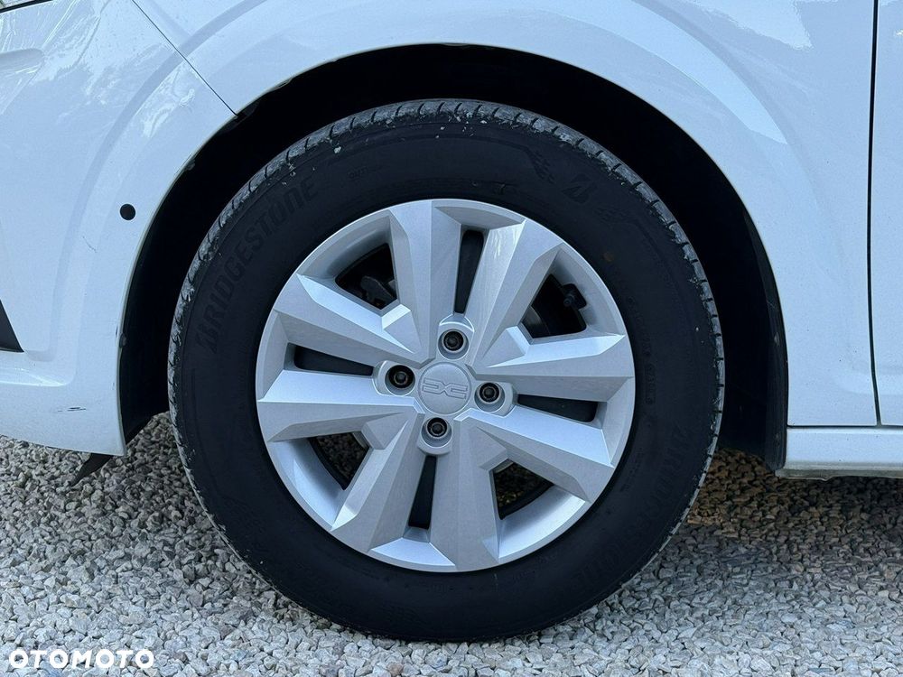 Dacia Sandero - 10
