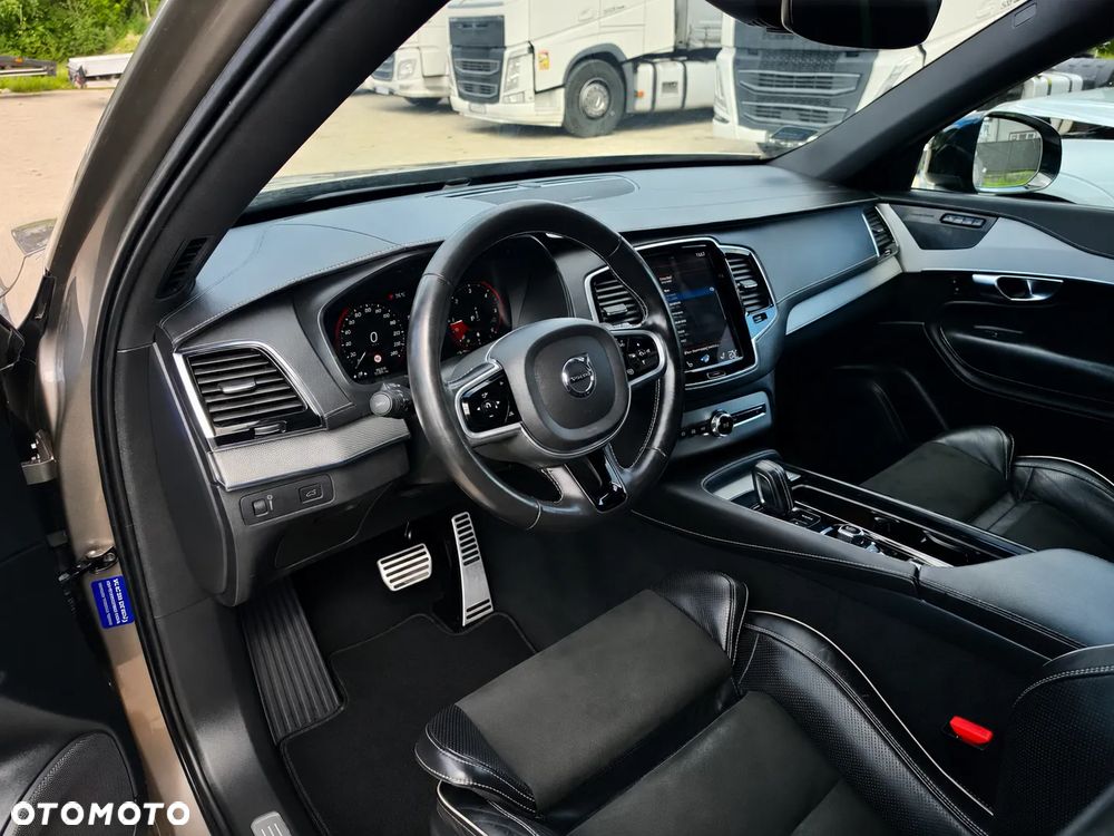 Volvo XC 90 B5 D AWD R-Design - 16