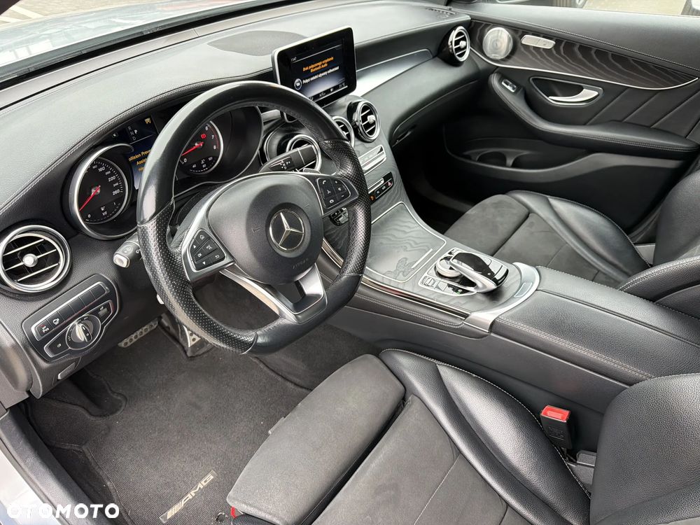 Mercedes-Benz GLC - 9