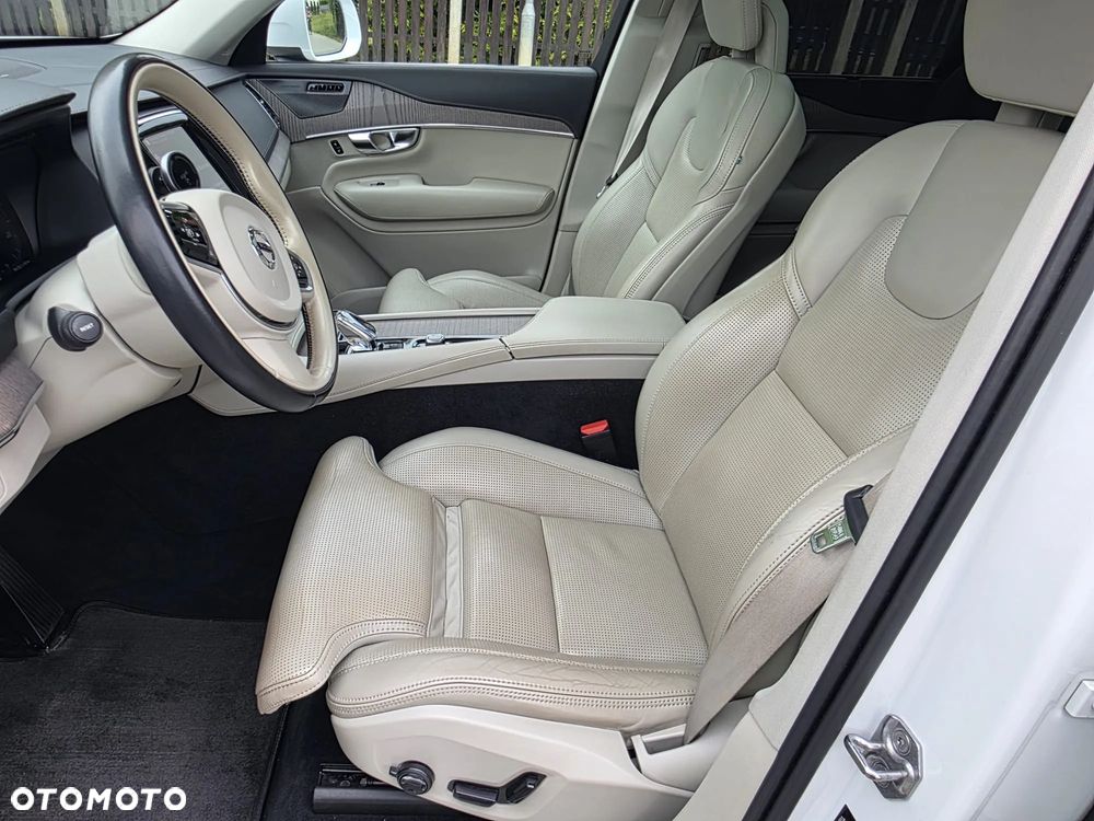 Volvo XC 90 B5 D AWD Inscription 7os - 18