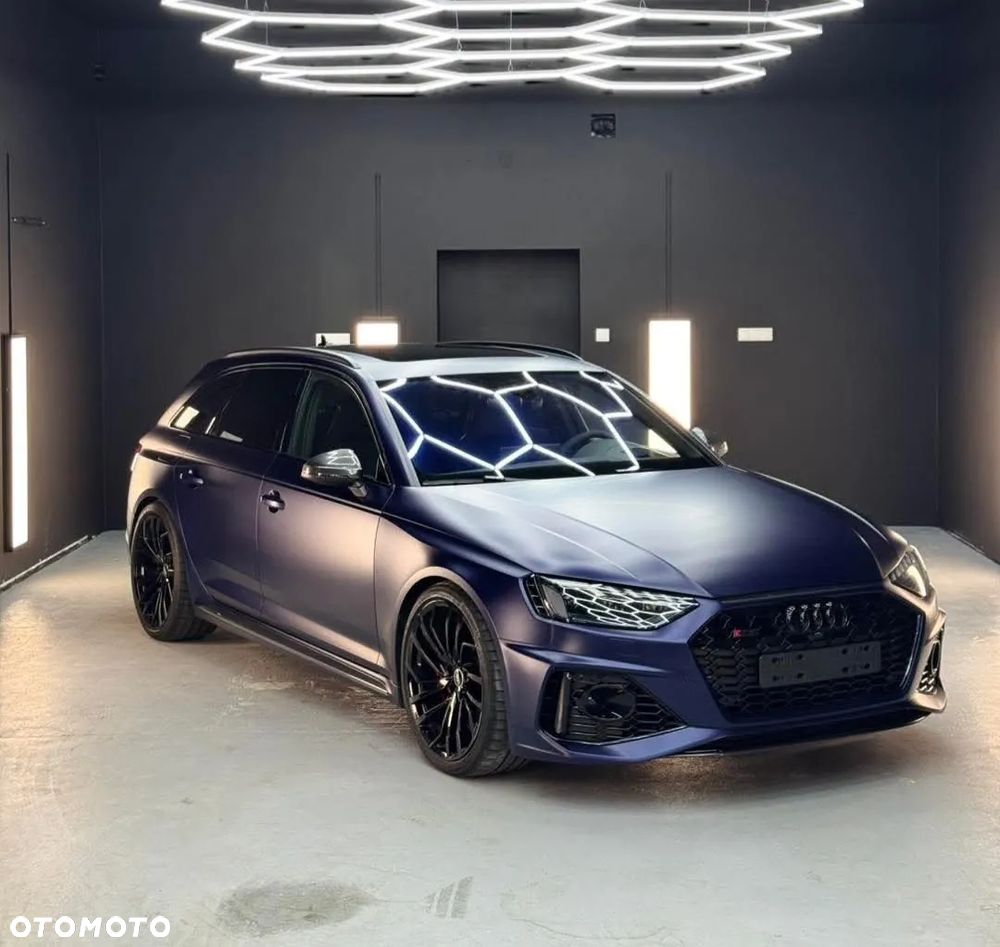 Audi RS4 Avant TFSI Quattro Tiptronic - 3