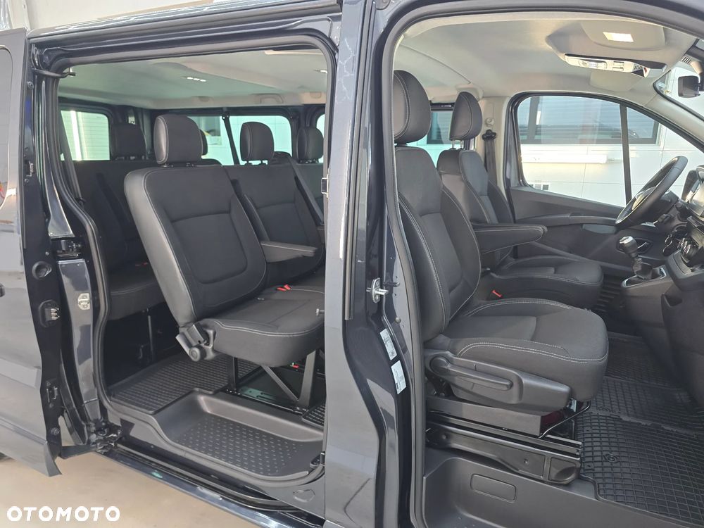 Renault Trafic - 30
