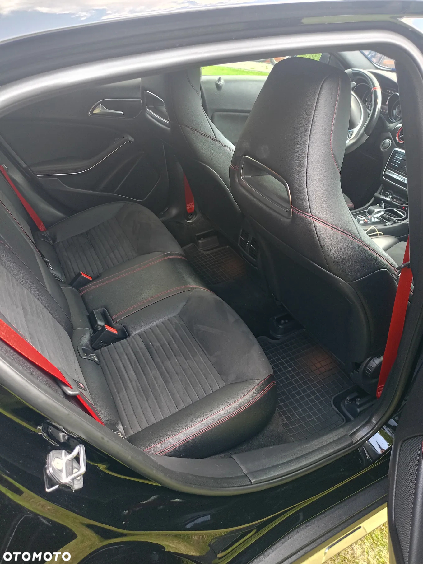 Mercedes-Benz GLA AMG 45 4-Matic - 10