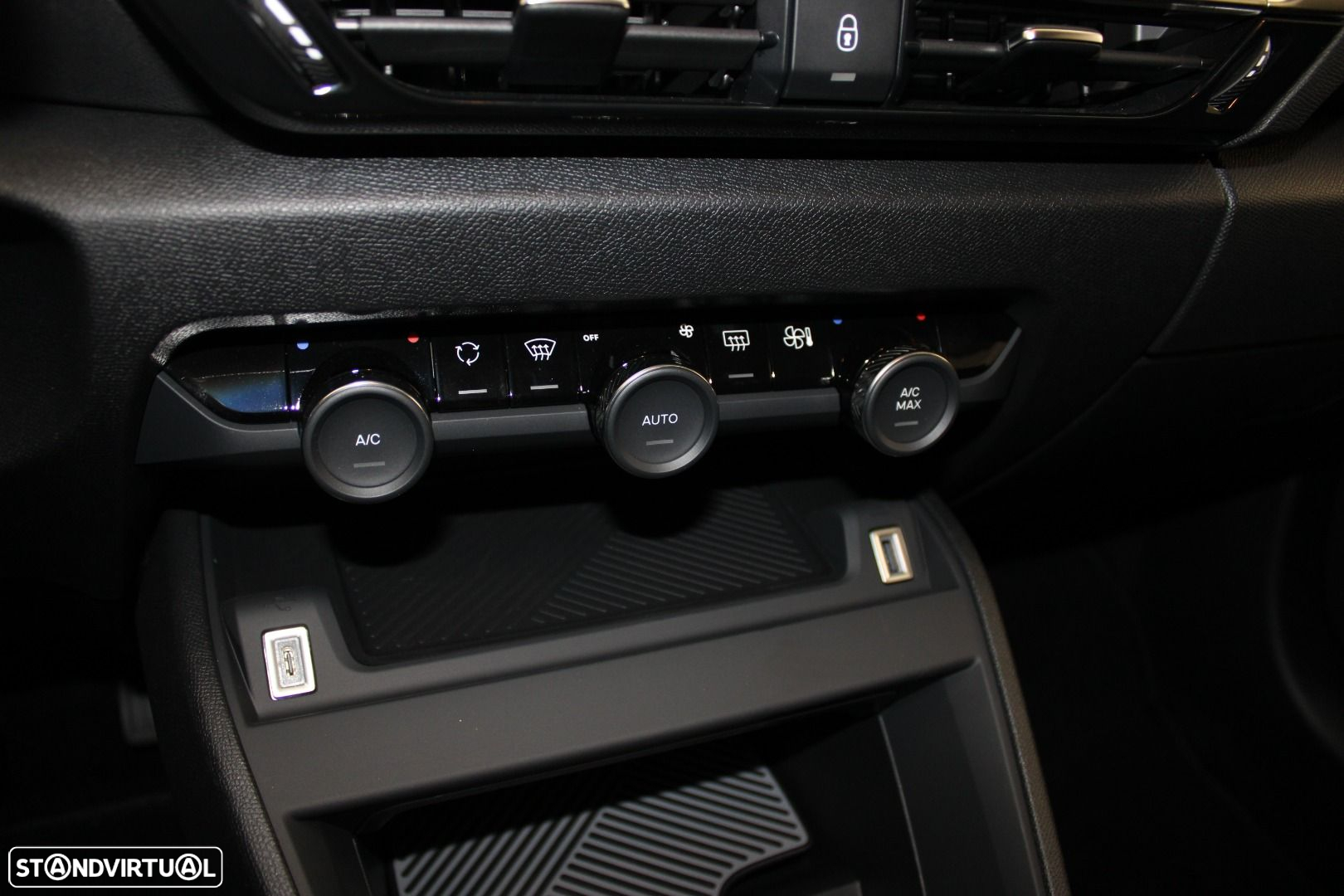Citroën e-C4 X 50 kWh Feel Pack - 19