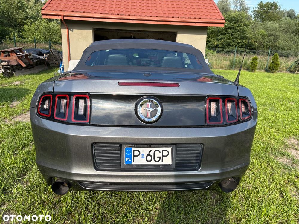 Ford Mustang 3.7 V6 Premium - 12